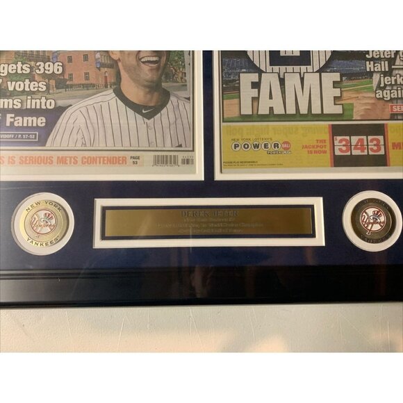 Derek Jeter HOF New York Post Original Newspaper Framed - Picture 3 of 3
